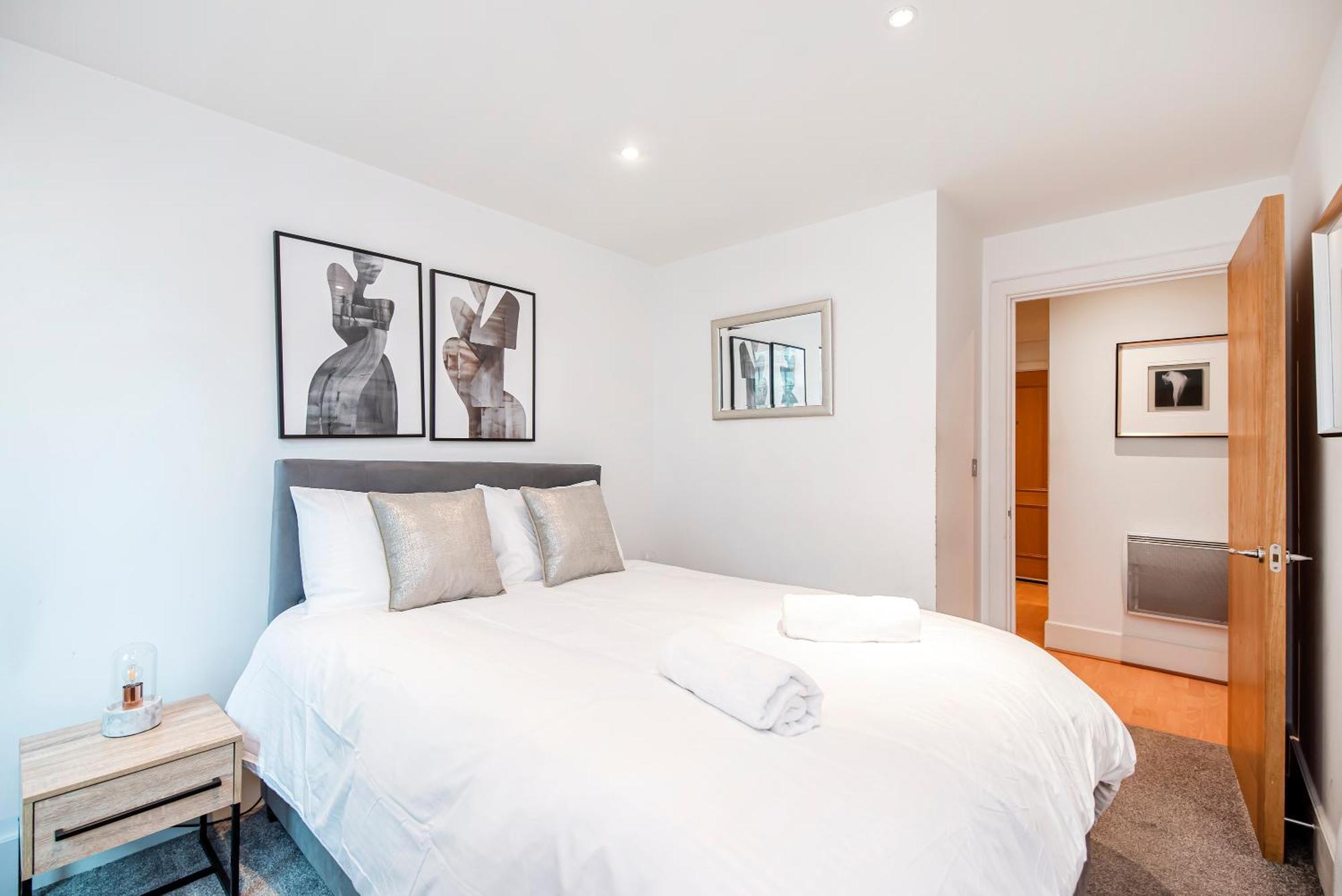 Central 2 Bed With Large Terrace Londra Exterior foto