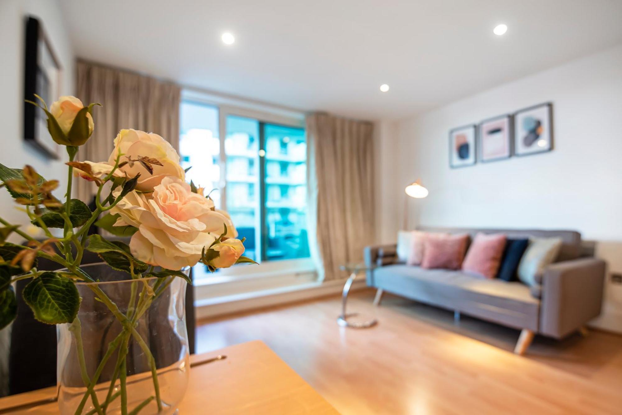 Central 2 Bed With Large Terrace Londra Exterior foto